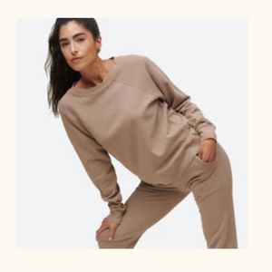 Mate the Label Set - sweatpants and crewneck sweater